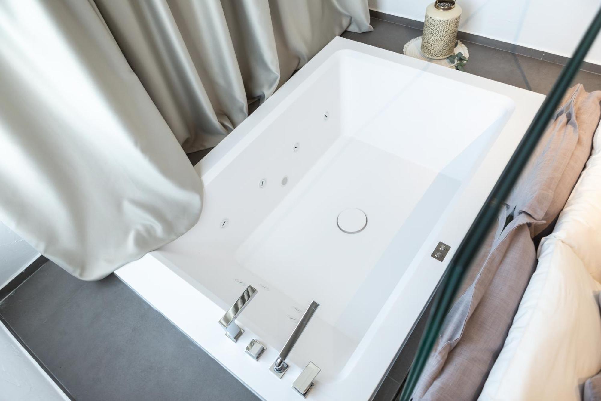 Vigna Caracciolo Bed & Breakfast Trani Bagian luar foto
