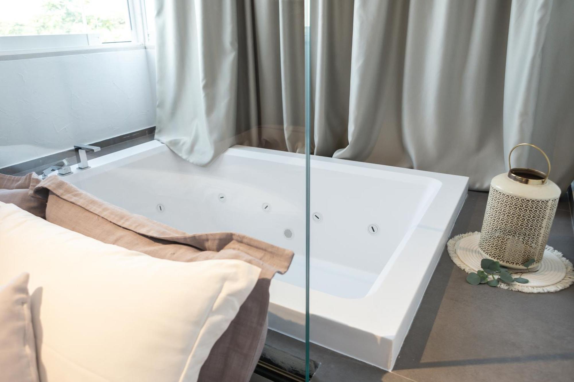 Vigna Caracciolo Bed & Breakfast Trani Bagian luar foto